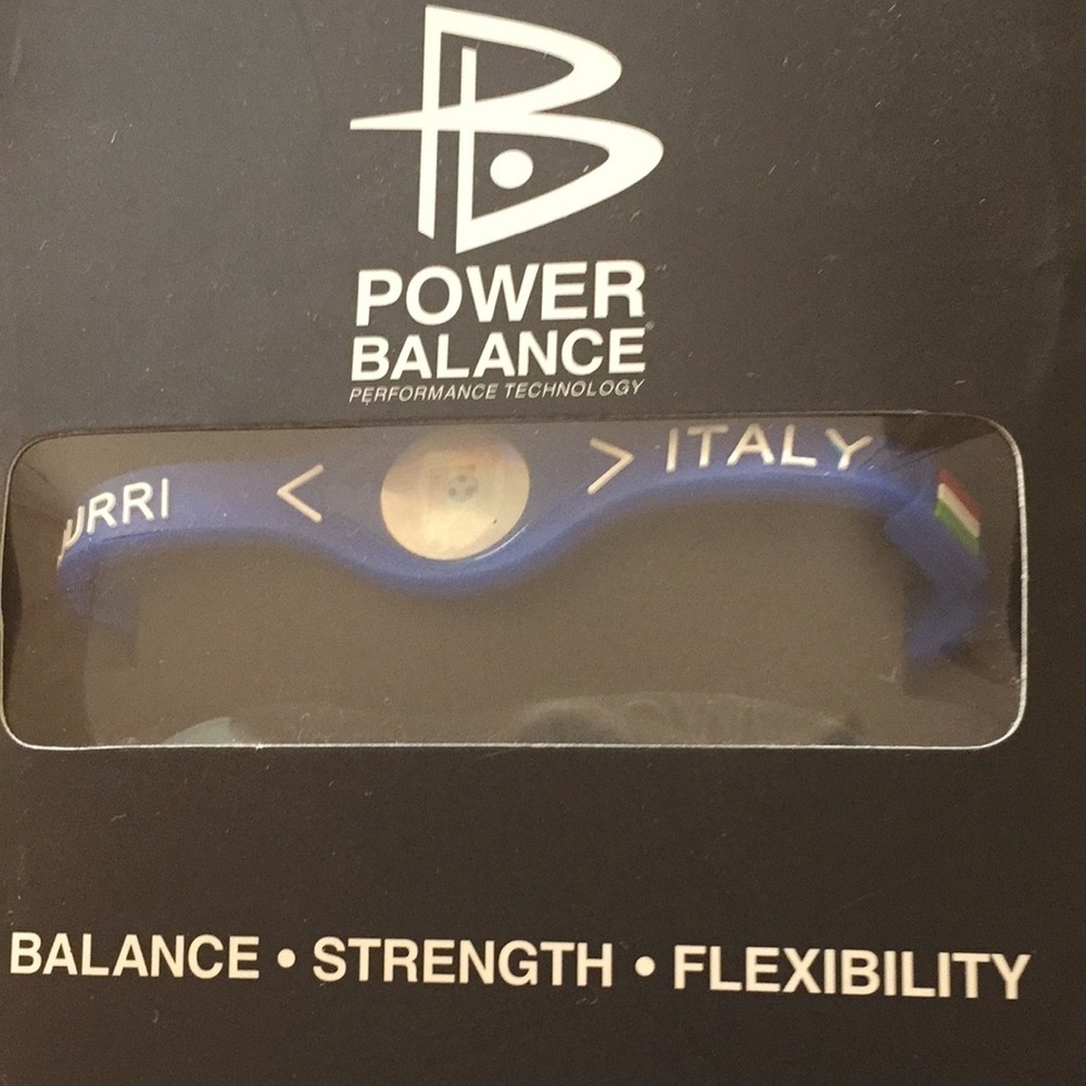 ⬇️Price Dropped ⬇️🛍3 for $30🛍Soccer Forza Azzurri power balance bracele…